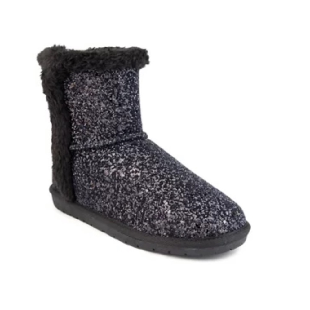 NWT!!  Women’s size 7 True Craft boots